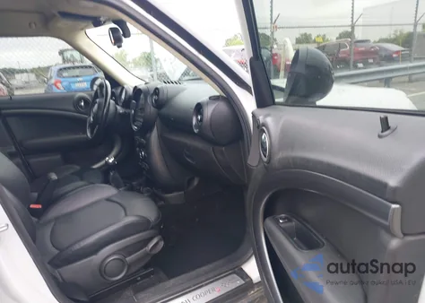 2016 Mini Countryman Cooper S z USA, uszkodzony, nr VIN WMWZC3C5XGWP53501